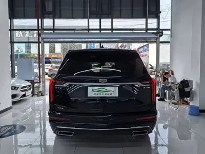 Cadillac XT6