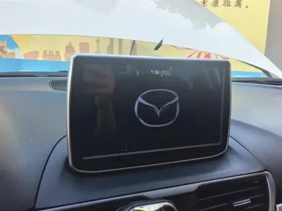 Mazda 3 Axela