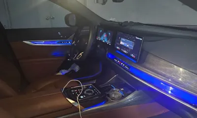 BMW i7