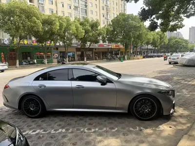 Mercedes-Benz CLS
