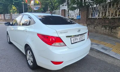 Hyundai Accent