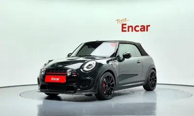 MINI Cooper Convertible