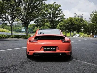 Porsche 911