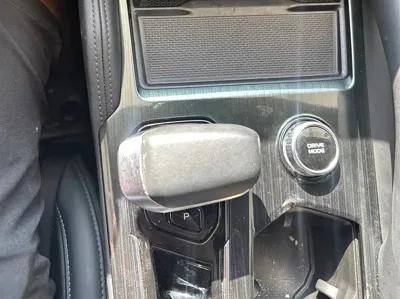 Geely Xingyue L