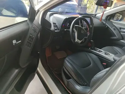 Luxgen U6