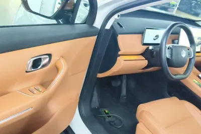 Leapmotor C10