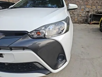 Toyota Yaris L