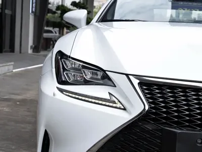 Lexus RC