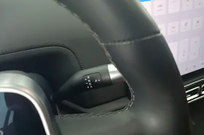 Li Auto L8