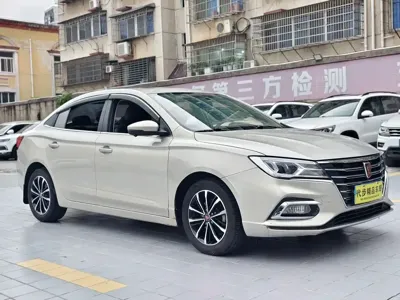 Roewe i5
