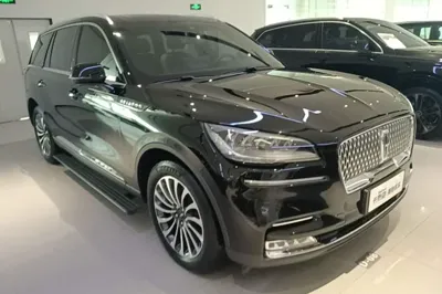Lincoln Aviator