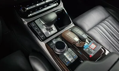 Genesis EQ900