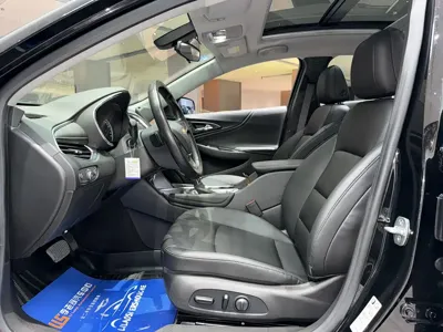 Chevrolet Malibu XL