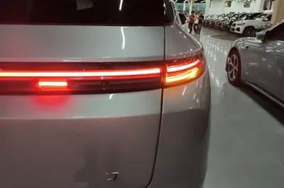 Li Auto L7