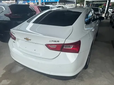 Chevrolet Malibu XL