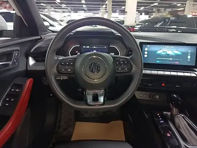 MG MG5