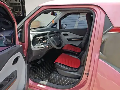 Baojun E200