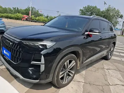 Audi Q6