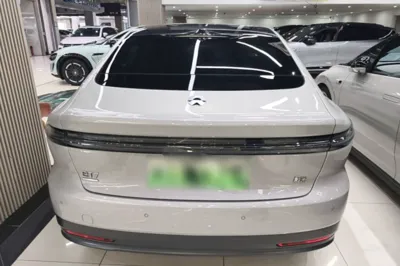 Nio ET7