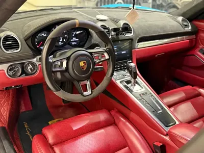 Porsche 718