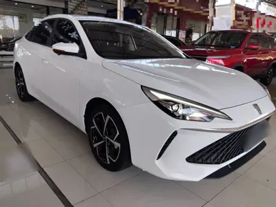 Roewe i5