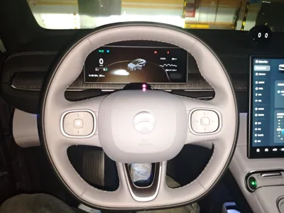Nio EC6