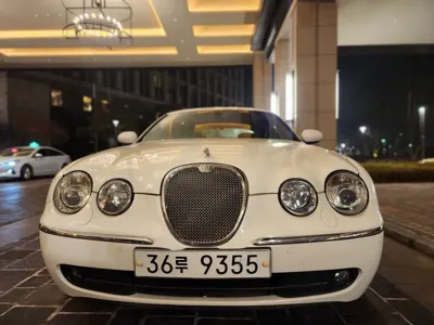 Jaguar S-type