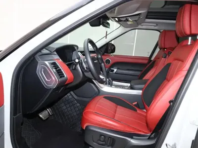 Land Rover Sport