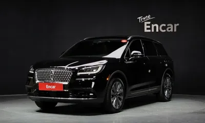 Lincoln Corsair