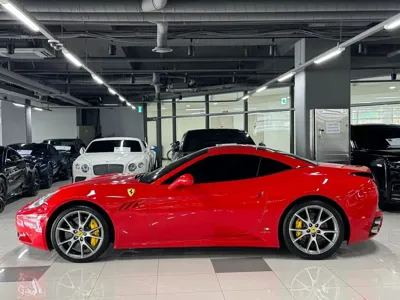 Ferrari California