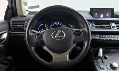 Lexus CT200h
