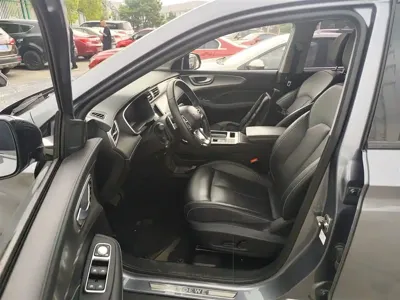 Roewe RX5 New Energy
