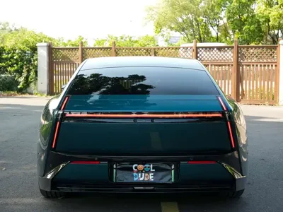 Xpeng P7