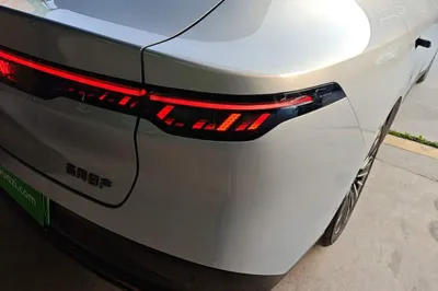 Nissan N7