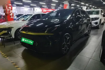 Lynk & Co Z20