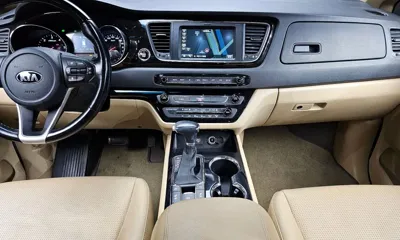 Kia Canival