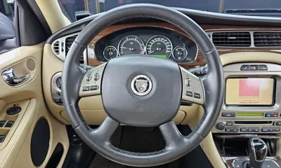 Jaguar X-Type