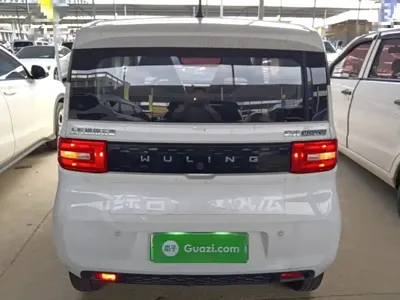 Wuling MINIEV