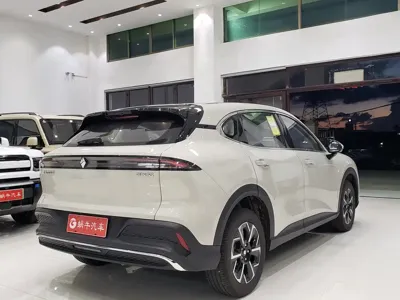 Baojun 宝骏E6