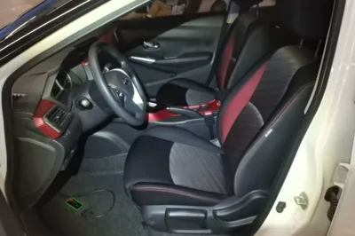 Nissan Lannia