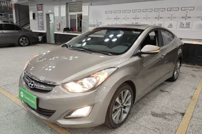 Hyundai Elantra (5th Generation