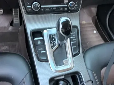 Geely Emgrand GS