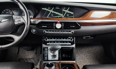 Genesis EQ900
