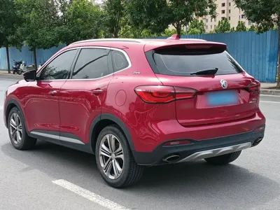 MG HS