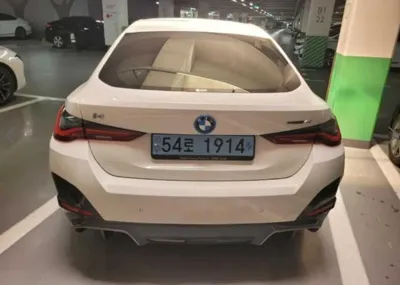 BMW i4