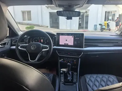 Volkswagen Sagitar
