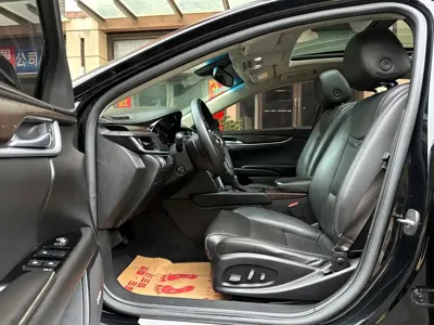 Cadillac XTS