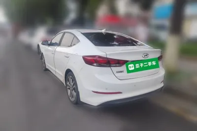 Hyundai Elantra (6th Generation