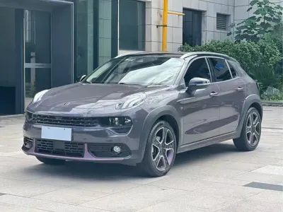 Lynk & Co 02