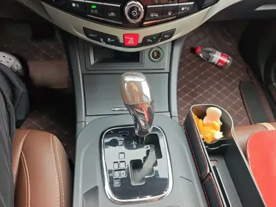 BYD S7